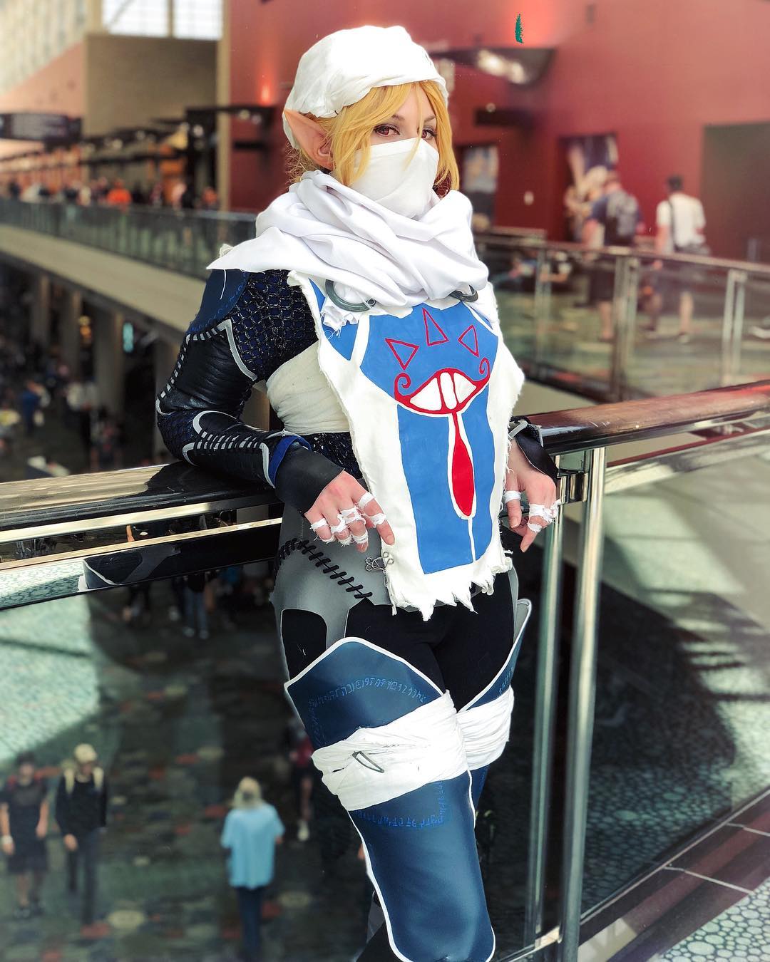 The Legend of Zelda Sheik cosplay by Faelia