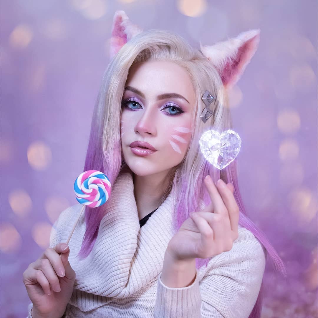 K/DA Ahri cosplay by Narga